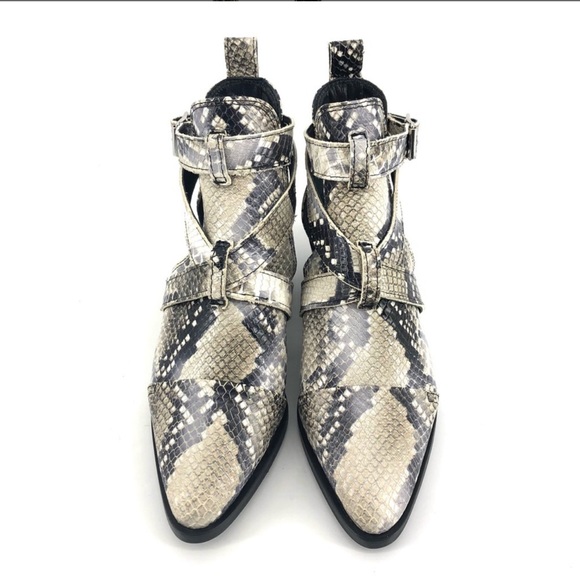 All Saints Snakeskin Print Darcy Pointed Toe Leather Booties Size 8 NWT. - Picture 4 of 13